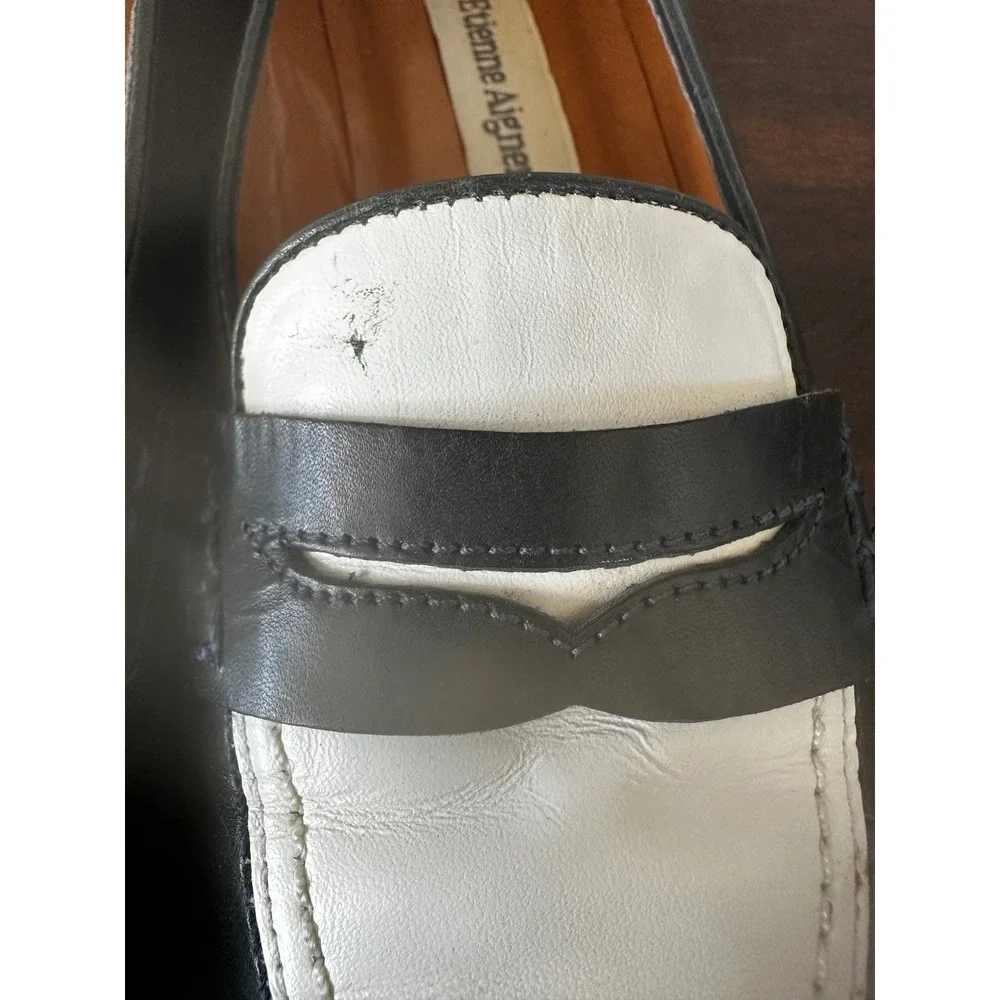 Etienne Aigner Michele Loafers Women Size 7M‎ Navy White Leather Penny Loafer